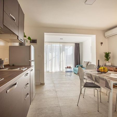 Apartaments Punta Relax Umag Ngoại thất bức ảnh
