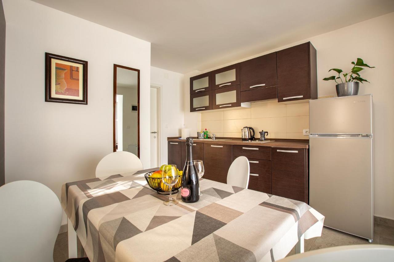 Apartaments Punta Relax Umag Ngoại thất bức ảnh